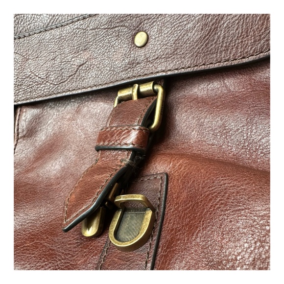 FOSSIL Brown Leather Briefcase Bag Shoulder Crossbody 15”x11”x3.5” Office - Picture 5 of 16